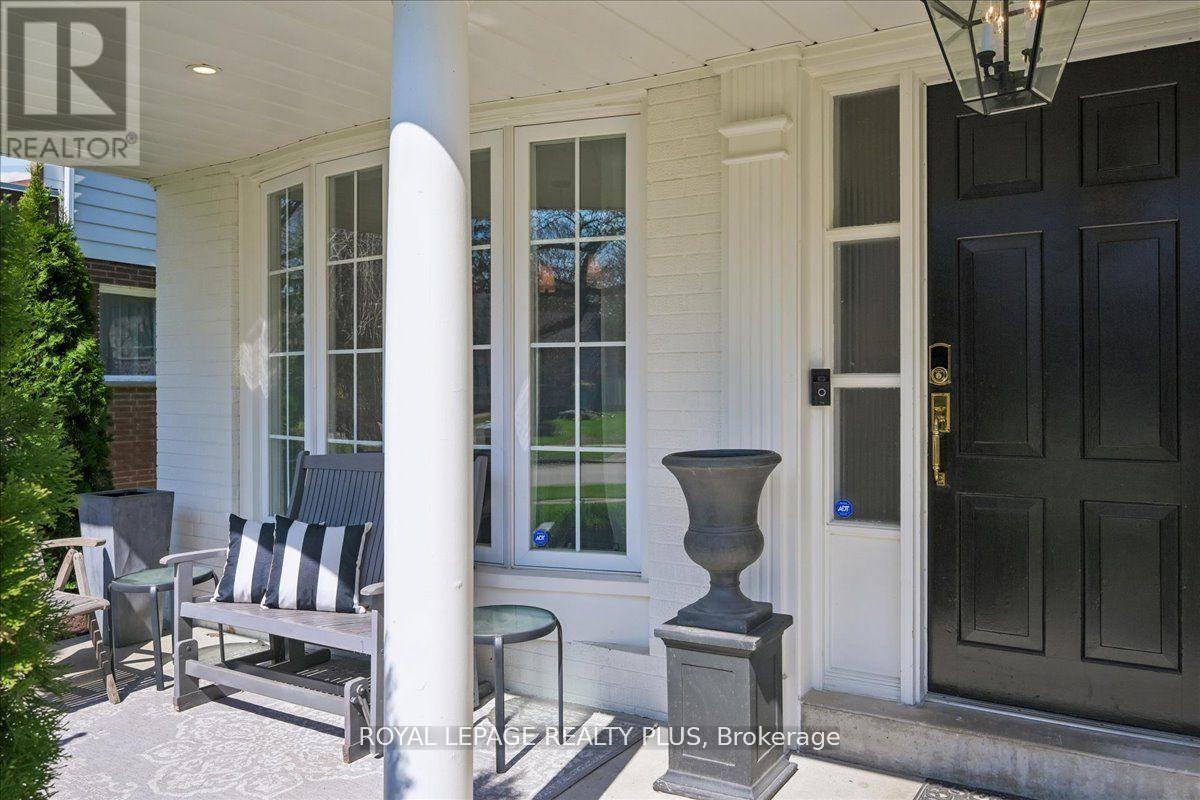 1594 CALUMET PLACE - 5