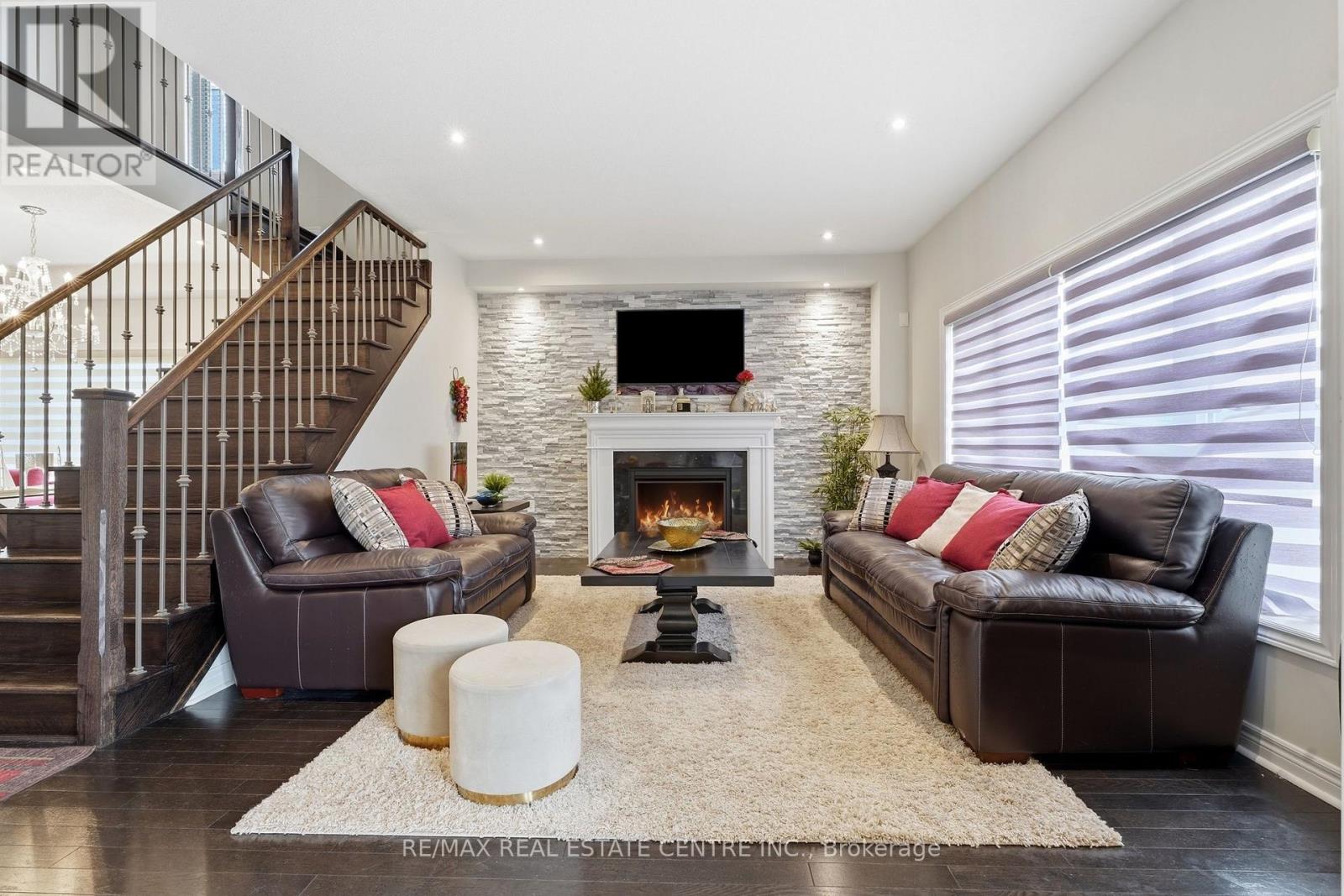 135 WATERMILL STREET - Image 14