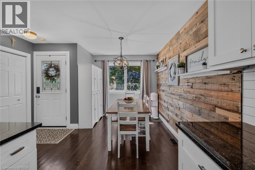 38 BRIER PARK Road - 10