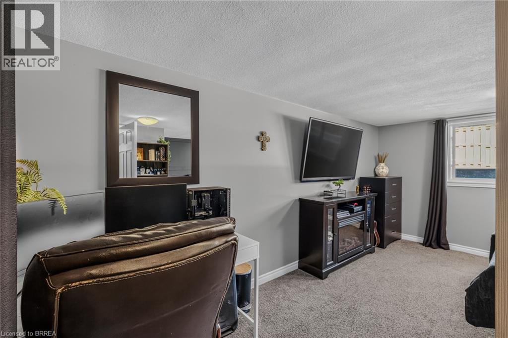 38 BRIER PARK Road - 26