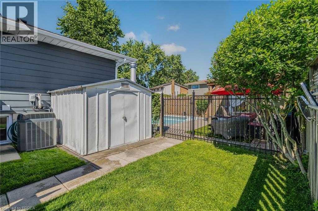 38 BRIER PARK Road - 39