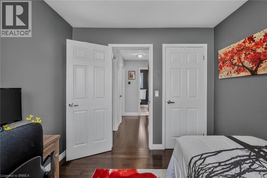 38 BRIER PARK Road - 24