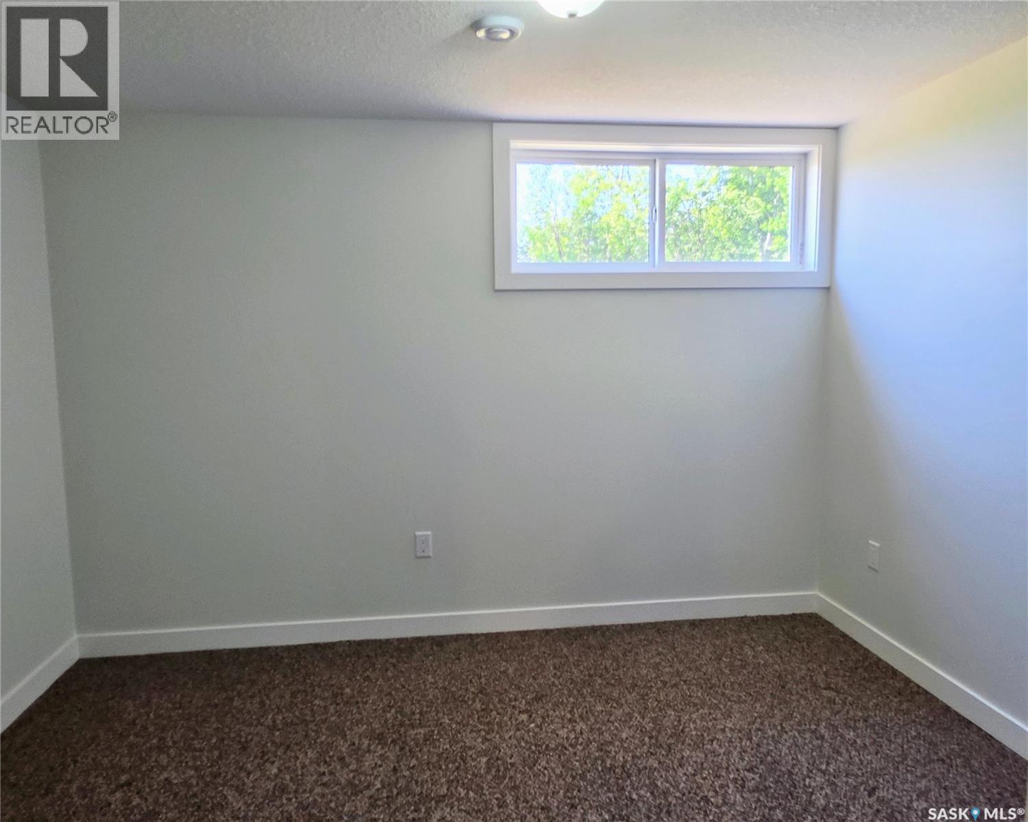 1&2 Pelican LANE - Image 32