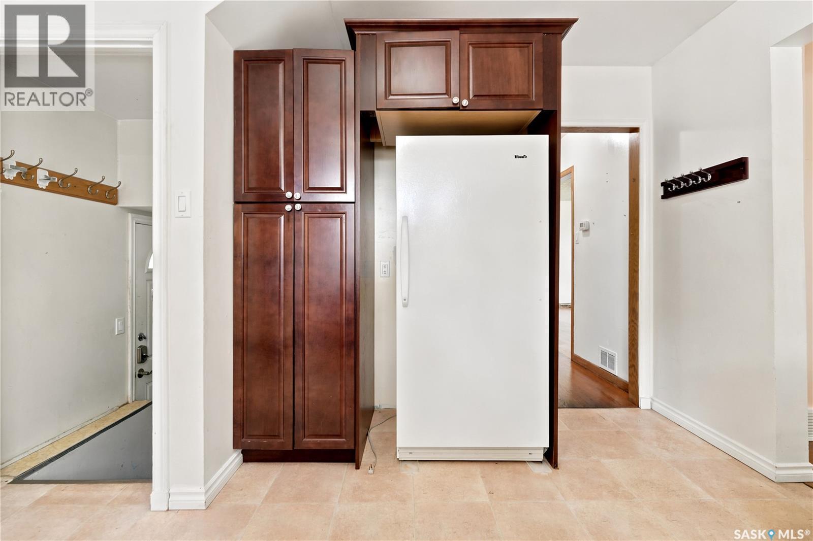 4240 8th AVENUE - 18