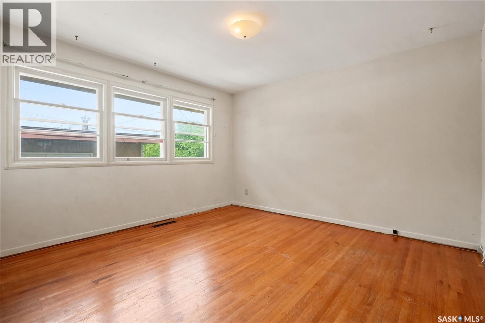 4240 8th AVENUE - 20