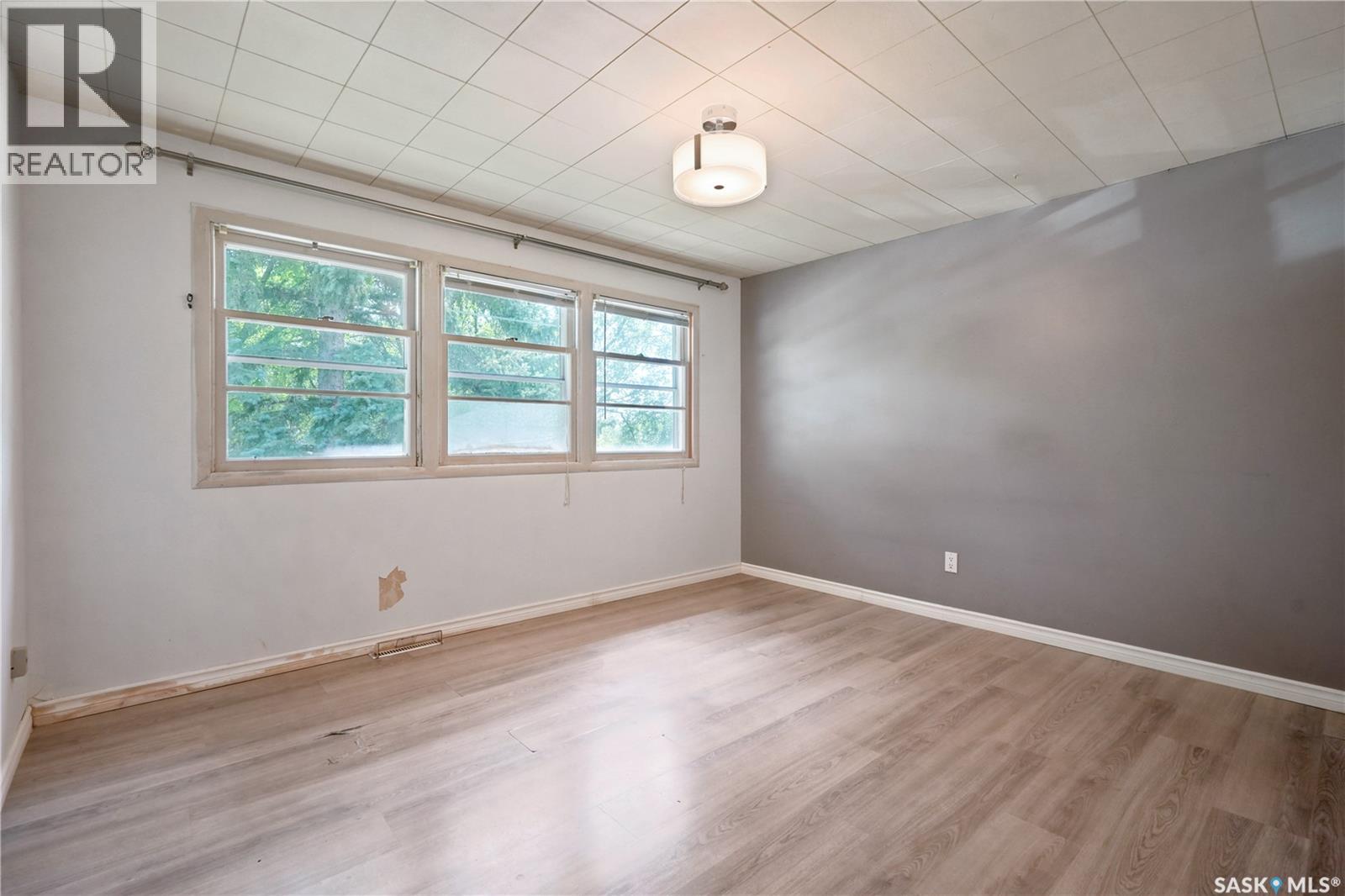 4240 8th AVENUE - 28