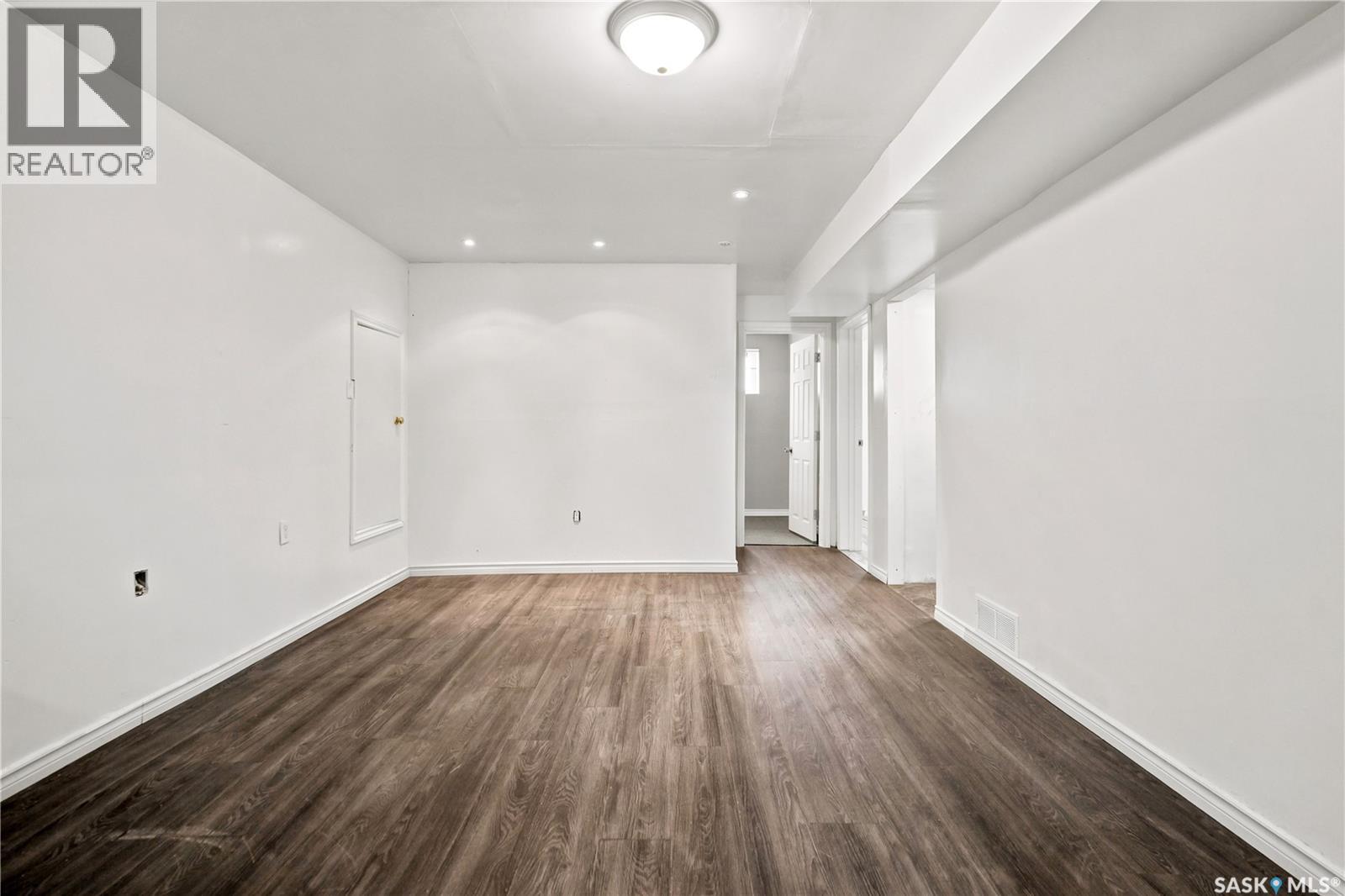 4240 8th AVENUE - 36