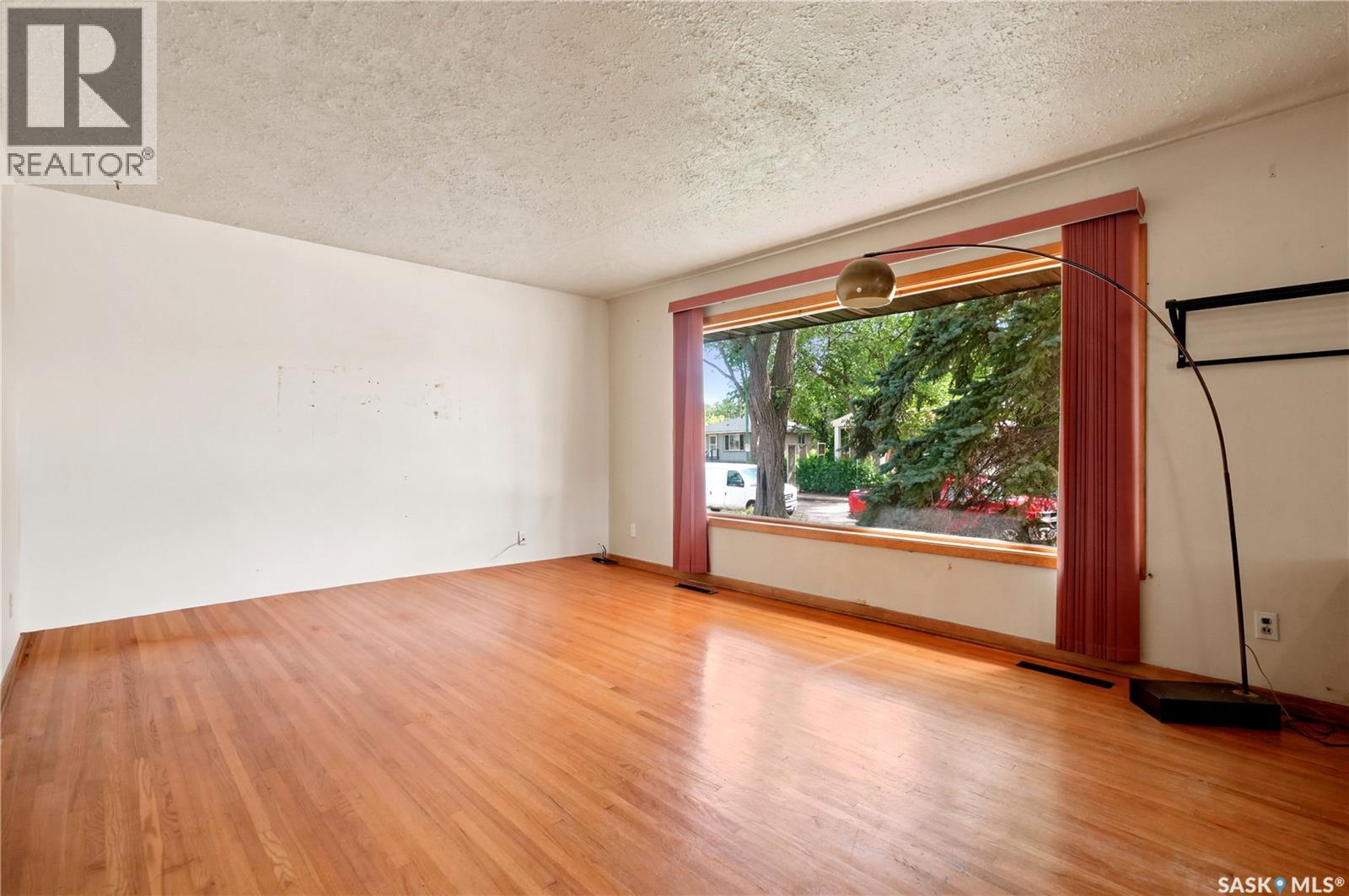 4240 8th AVENUE - 6