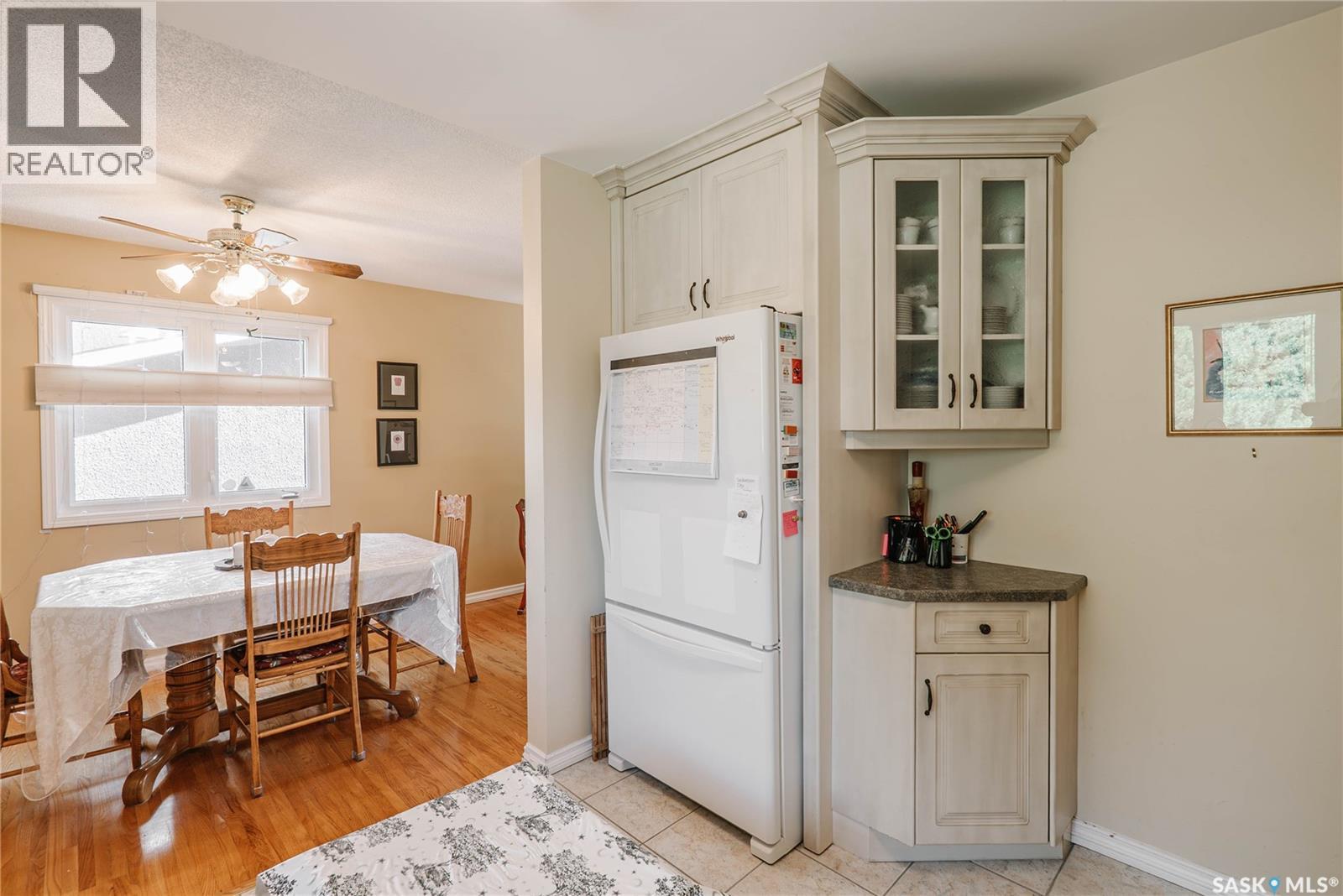2704 Preston AVENUE S - 12