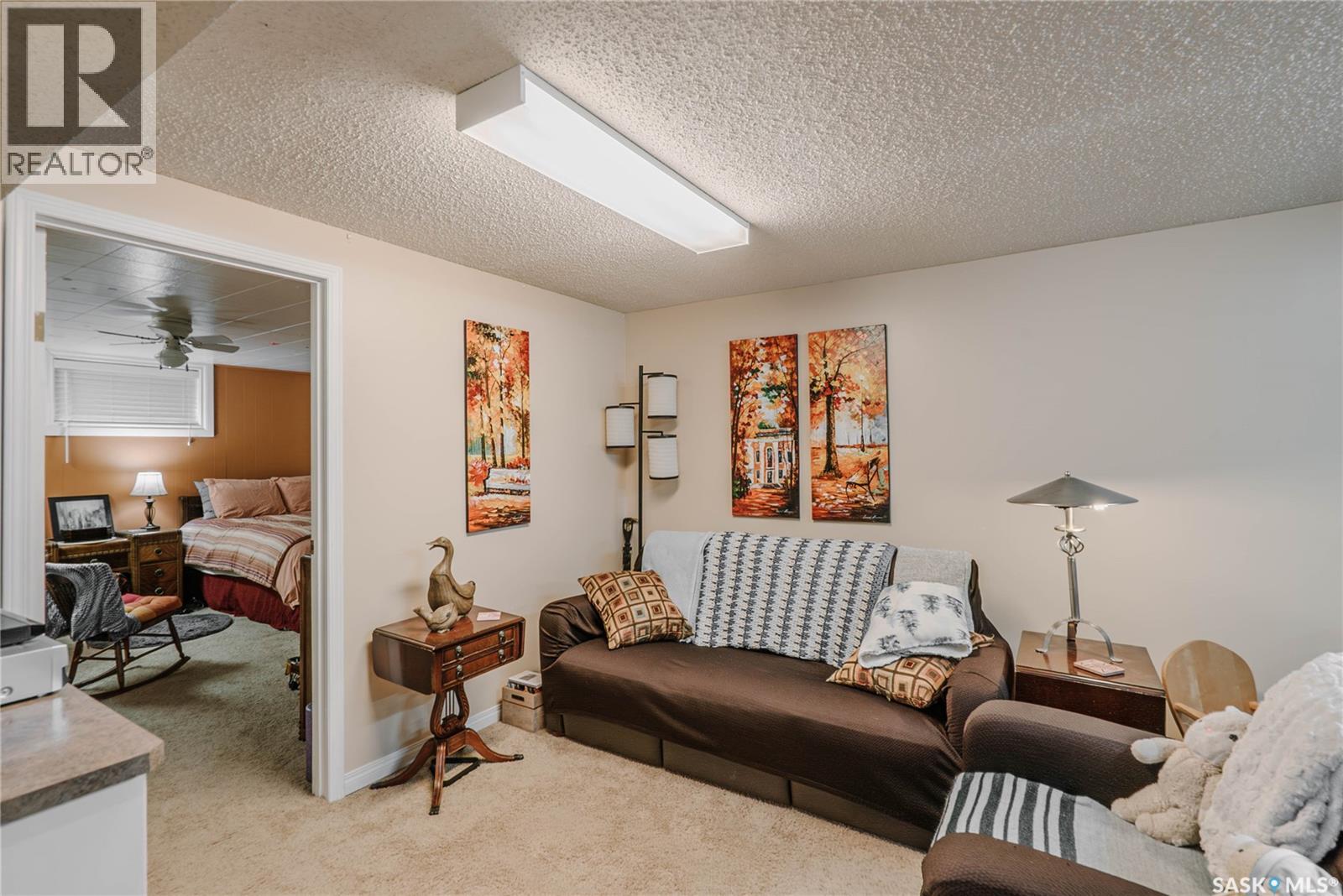 2704 Preston AVENUE S - 21