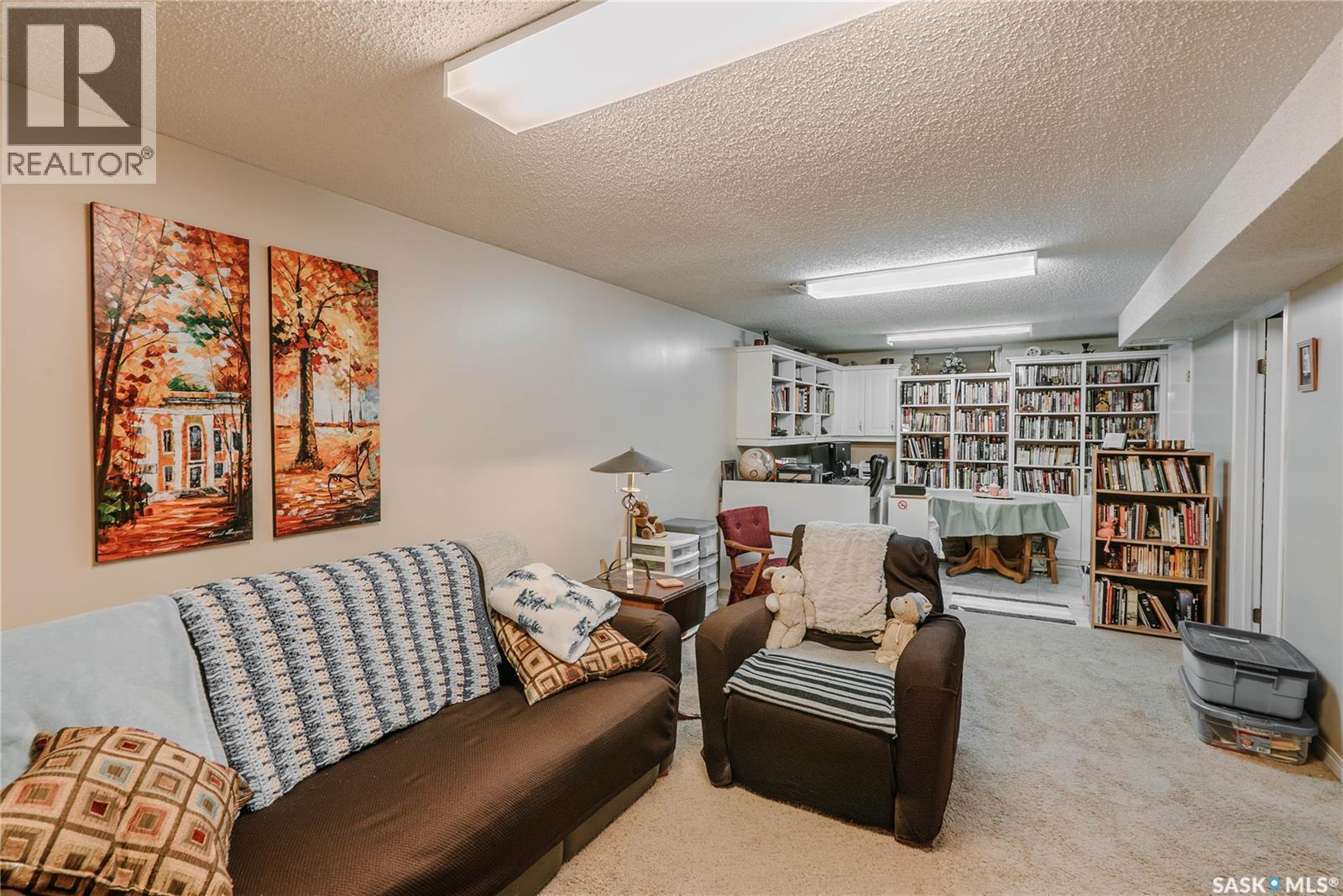 2704 Preston AVENUE S - 22