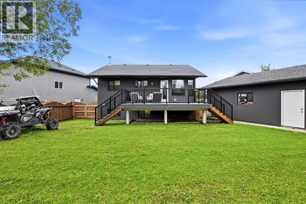 5212 55 Avenue - 25