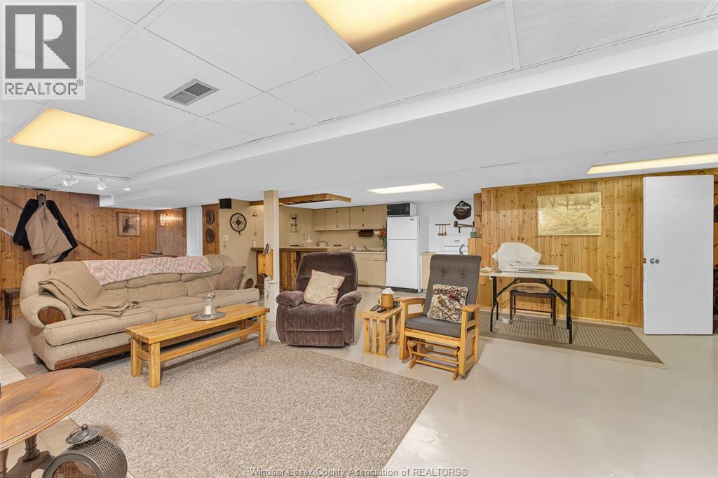 316 EAST RUSCOM RIVER ROAD - 26
