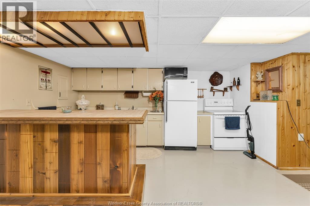 316 EAST RUSCOM RIVER ROAD - 28