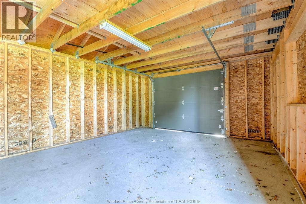 209 SANDWICH STREET North - 9