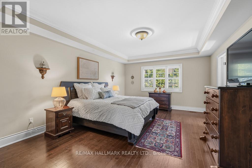 321 GRAND VELLORE CRESCENT - 20