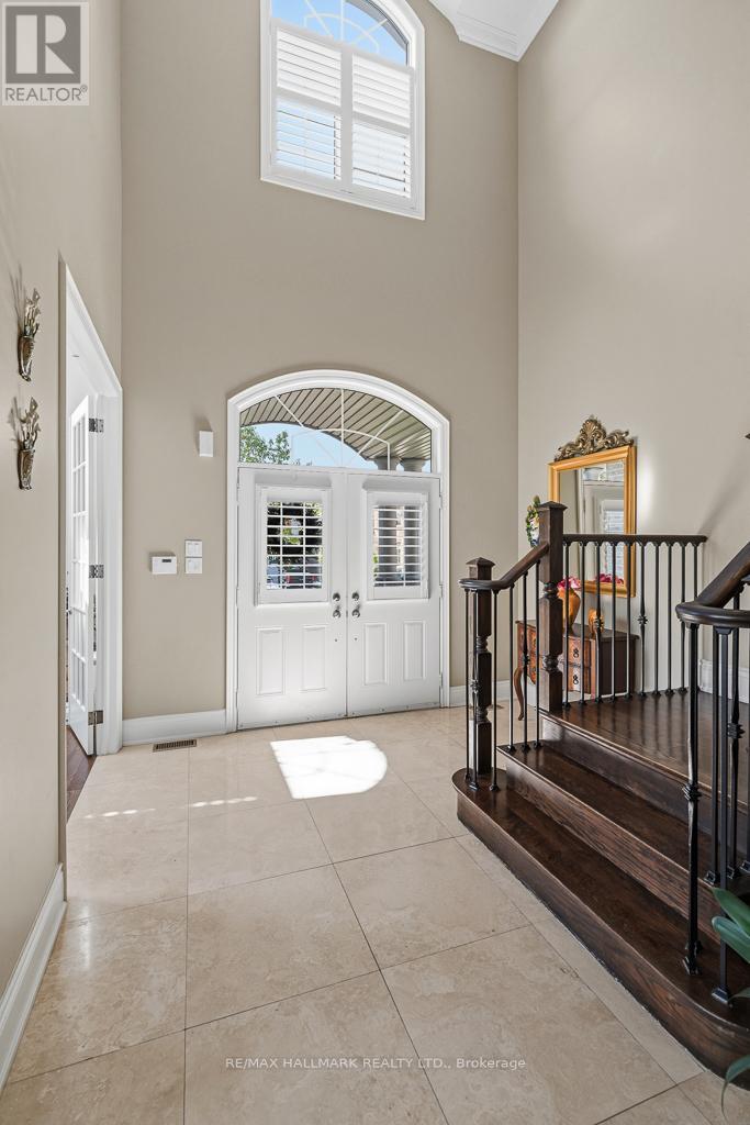 321 GRAND VELLORE CRESCENT - 3