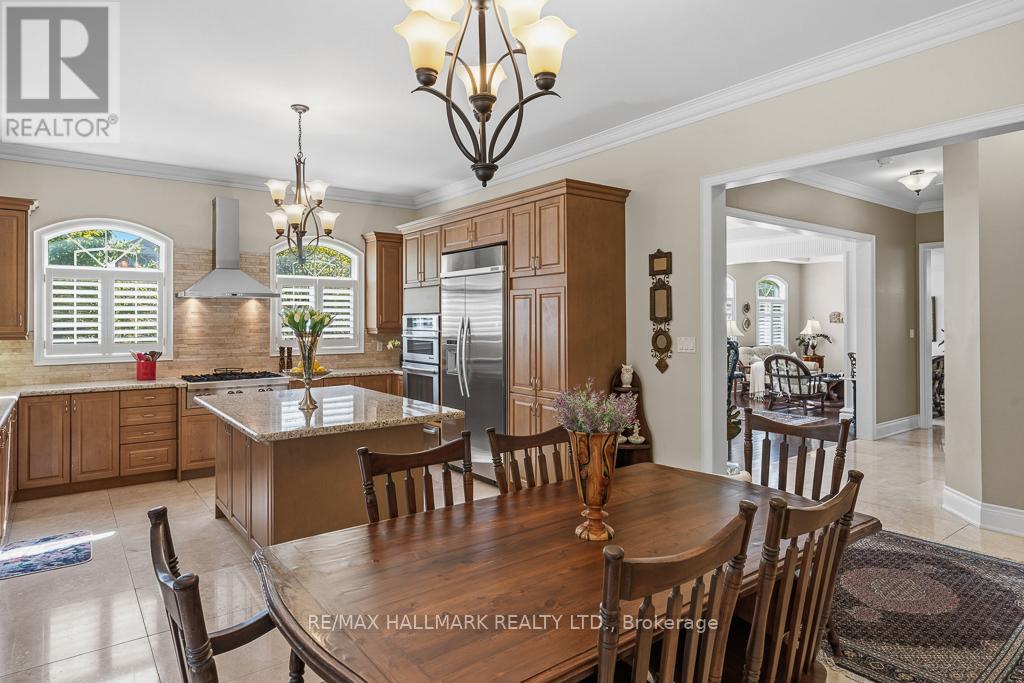 321 GRAND VELLORE CRESCENT - 16