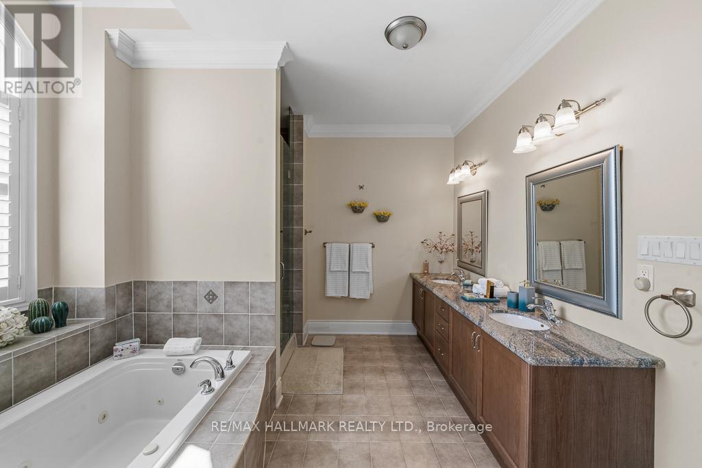 321 GRAND VELLORE CRESCENT - 25
