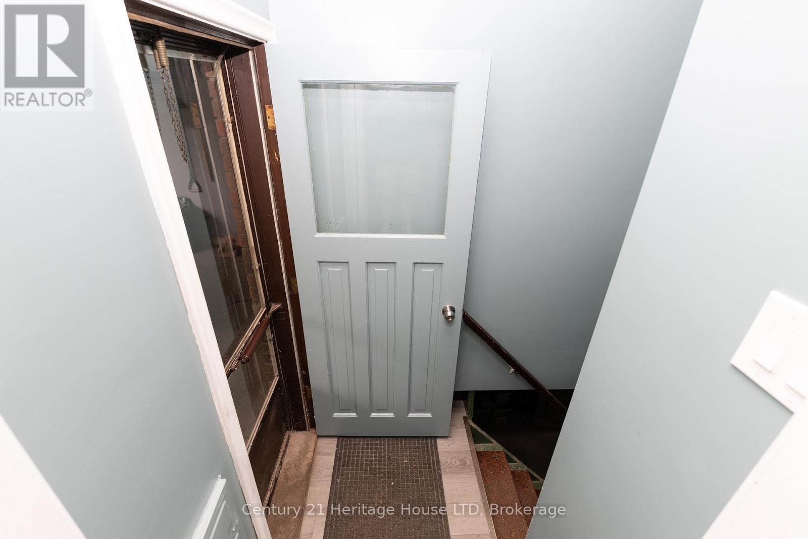 101 BUNTING ROAD - 17