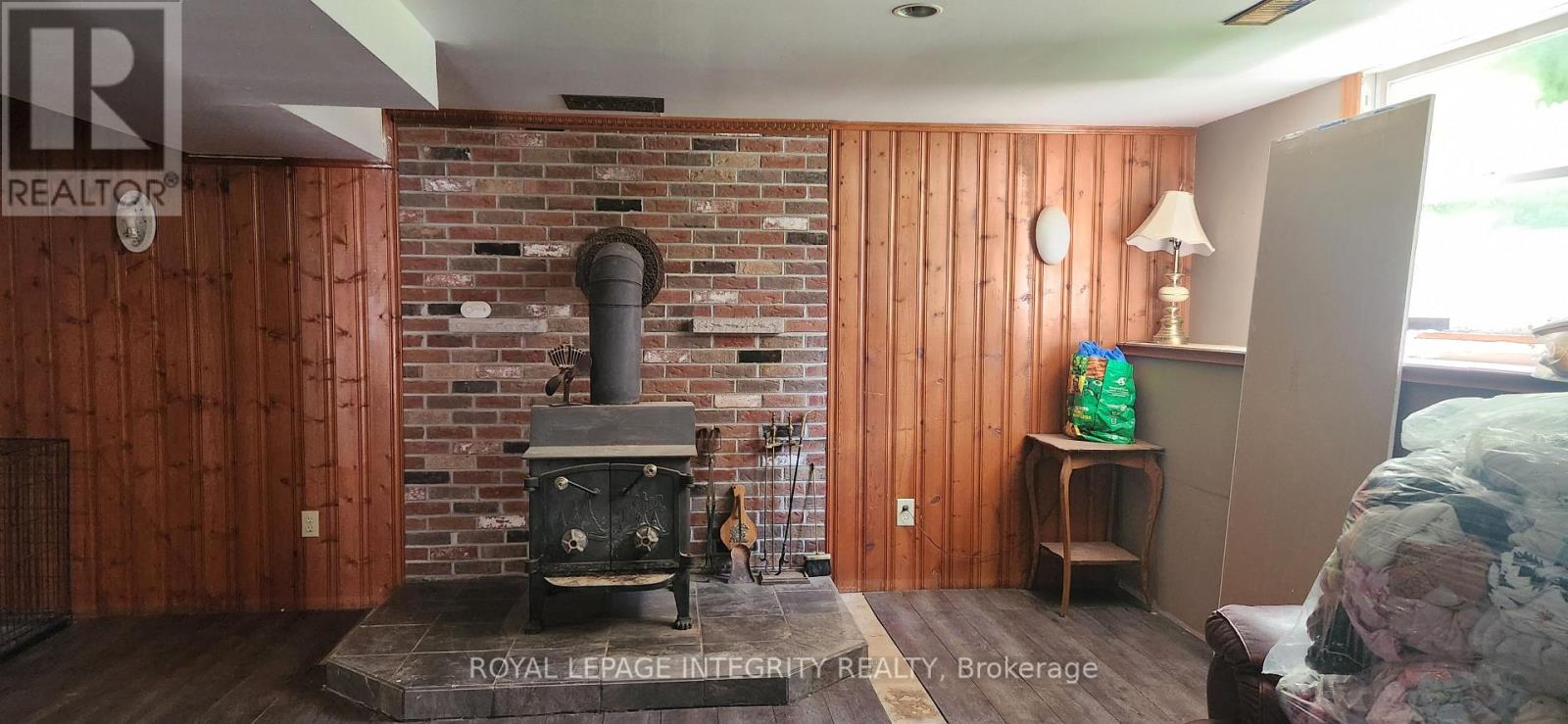 2 TOWER ROAD - 21