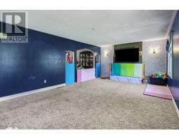 Family room - 2 Tower Road, Rideau Lakes, ON K0G1L0 Photo 9