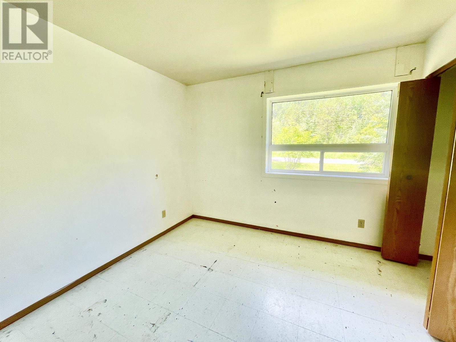 20 Falls RD - 10