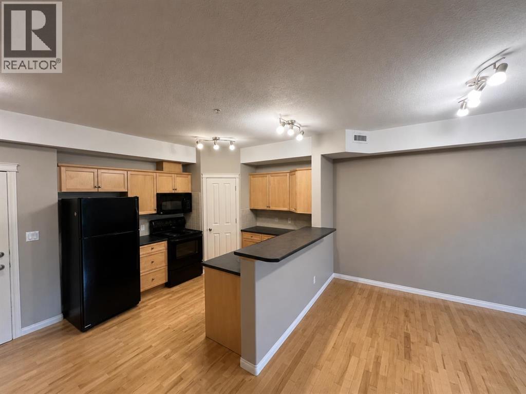 #235 201 River Ridge Drive NW - Image 4
