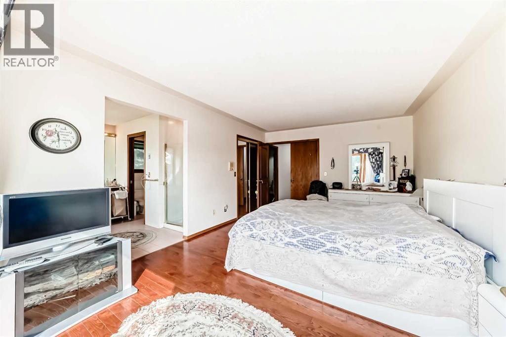131 Varsity Estates Terrace NW - 19