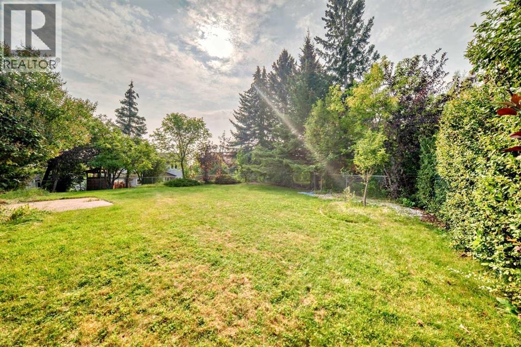 131 Varsity Estates Terrace NW - 45
