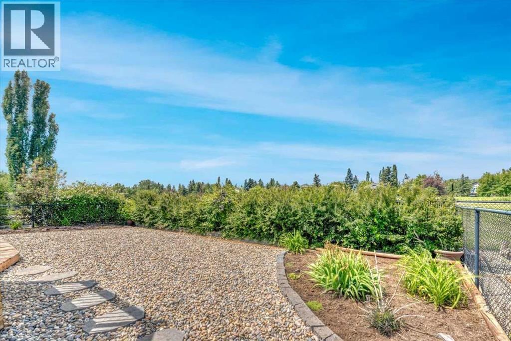 156 Aspen Creek Crescent - 38