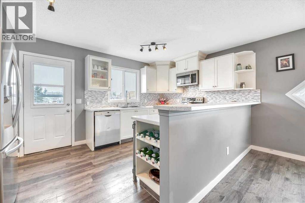156 Aspen Creek Crescent - 14