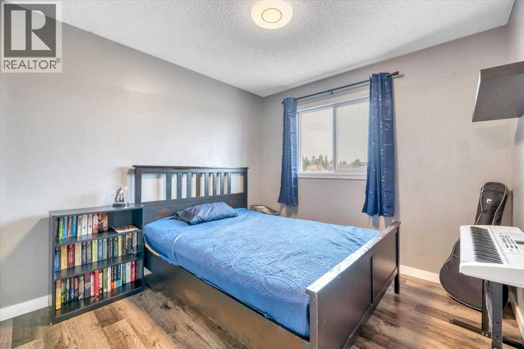 156 Aspen Creek Crescent - 24