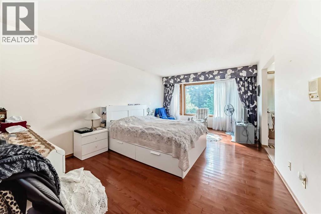 131 Varsity Estates Terrace NW - 18
