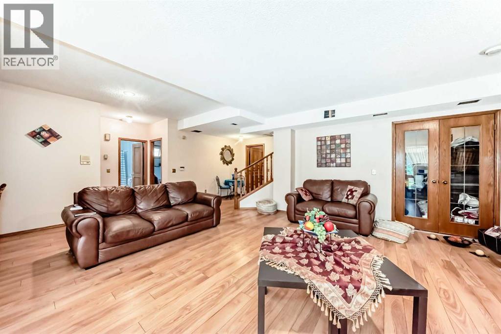 131 Varsity Estates Terrace NW - 30