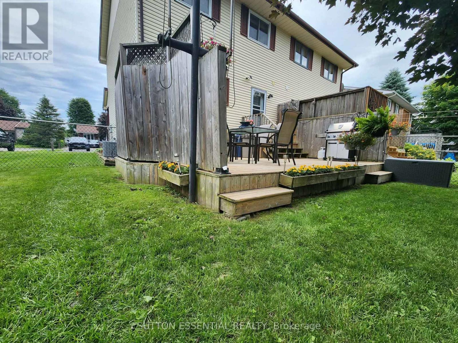 5128 MEADOWLAND DRIVE - 27