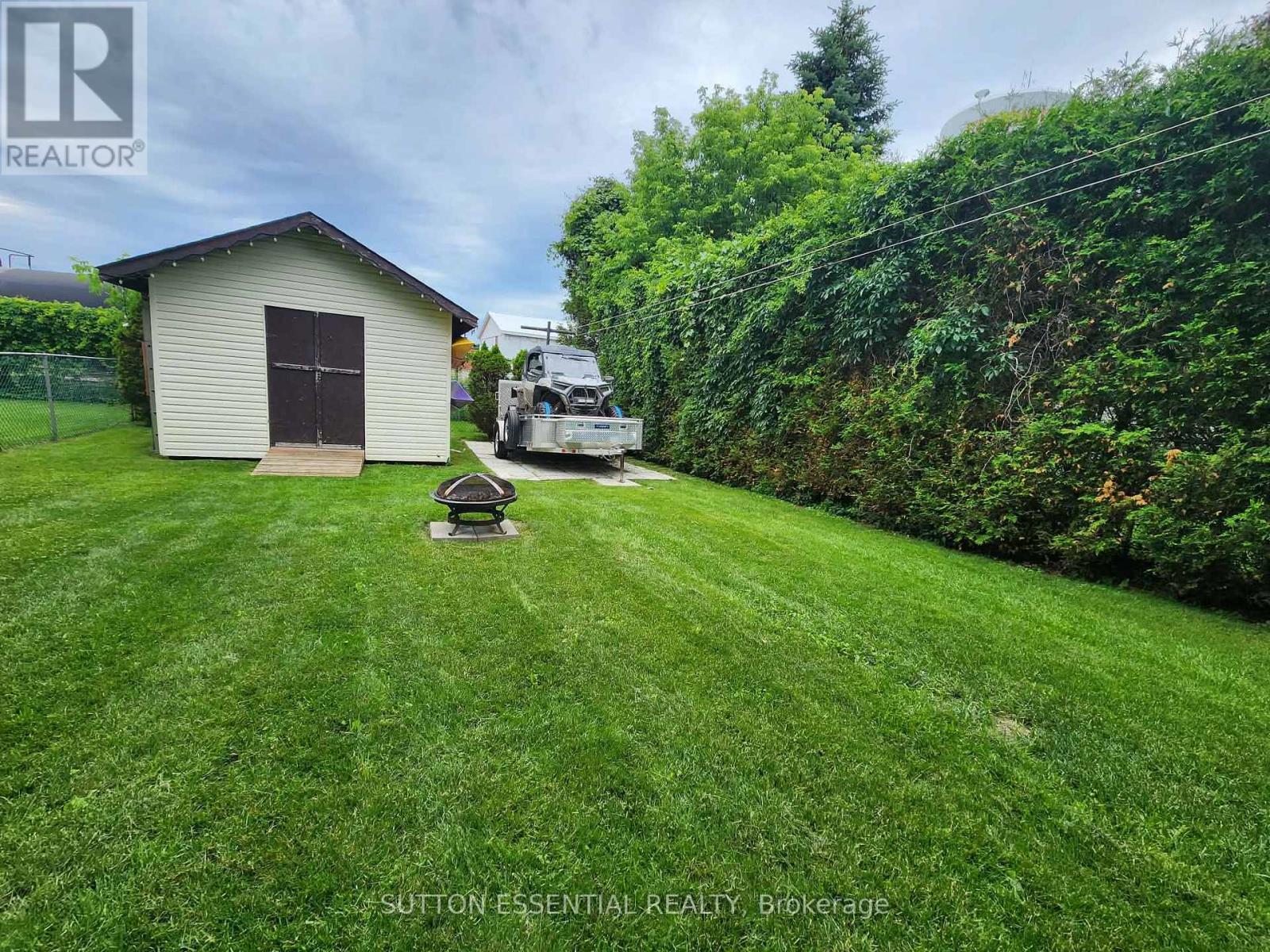 5128 MEADOWLAND DRIVE - 31
