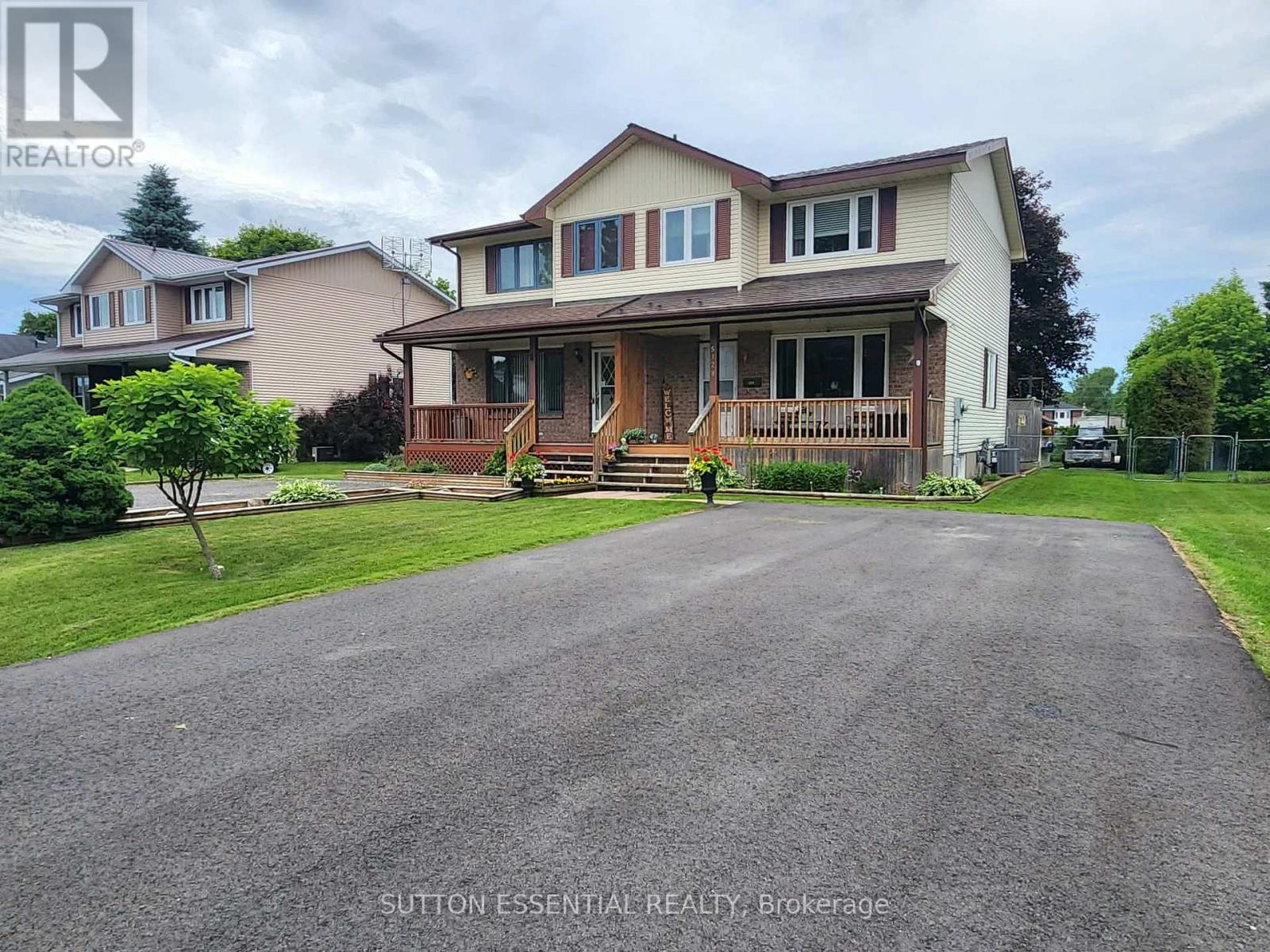 5128 MEADOWLAND DRIVE - 34