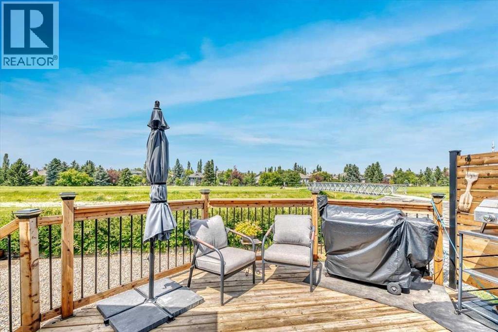 156 Aspen Creek Crescent - 1