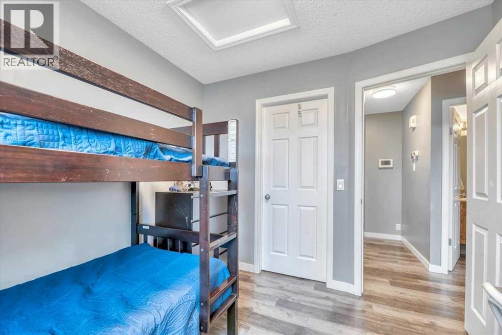 156 Aspen Creek Crescent - 23