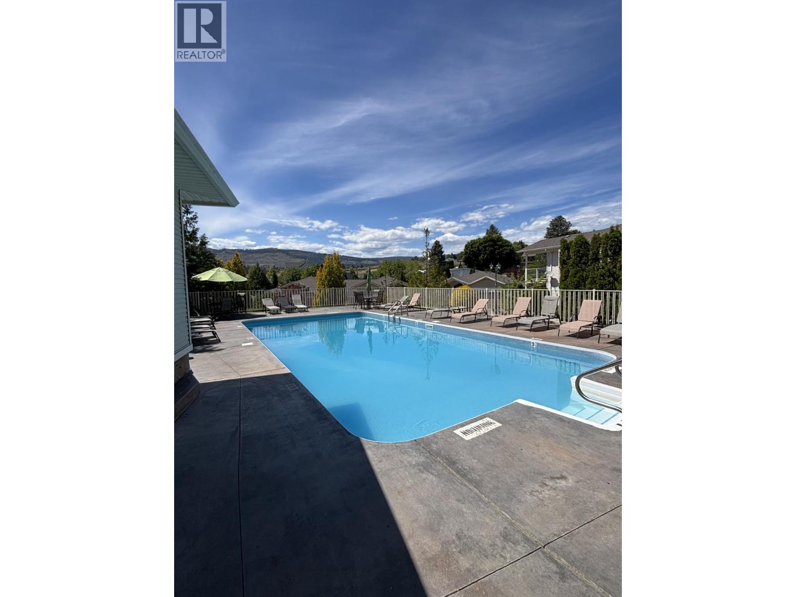 #8 2100 Boucherie Road - 23