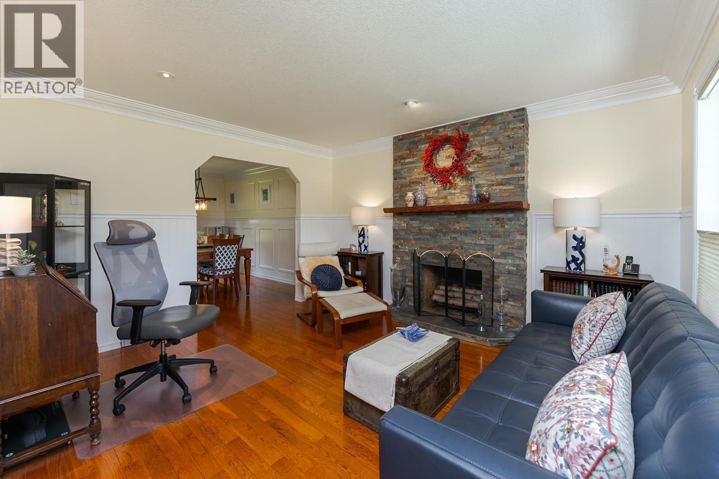 9170 SUNSET PLACE - 12