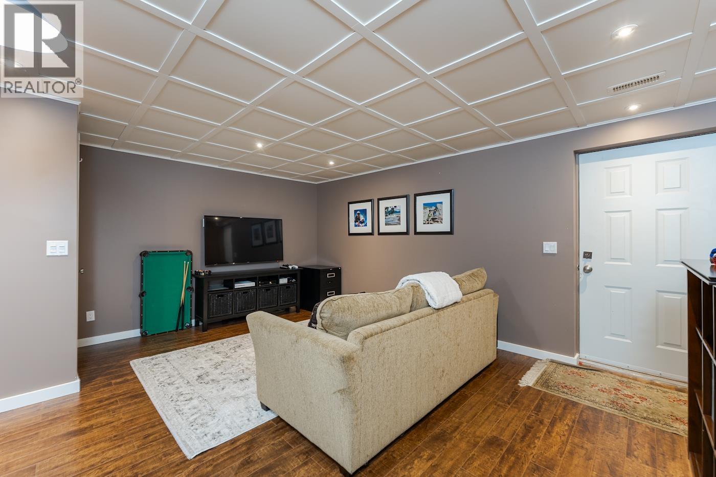 9170 SUNSET PLACE - 35