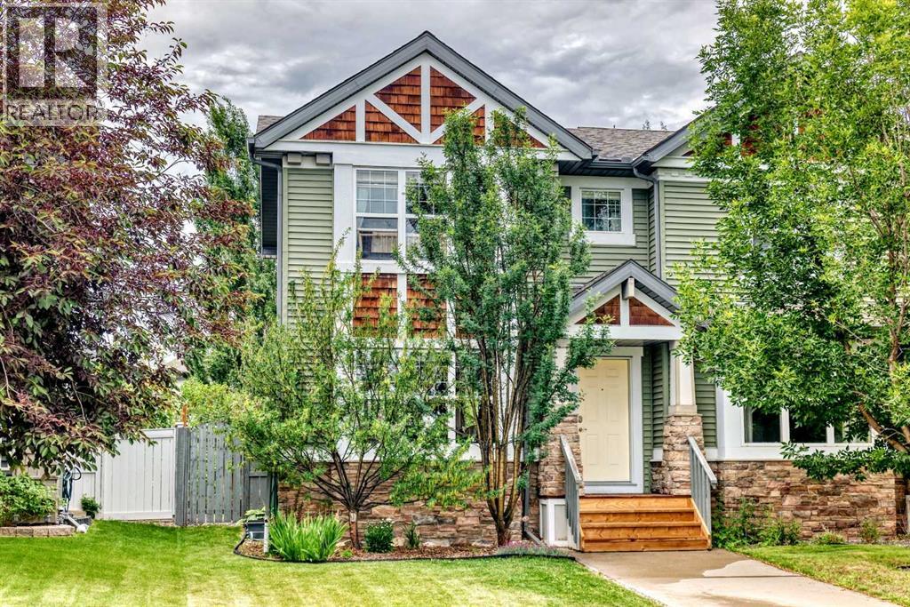 22 Everwillow Circle SW - 1