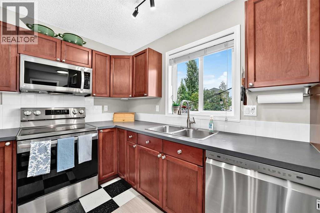 22 Everwillow Circle SW - 12