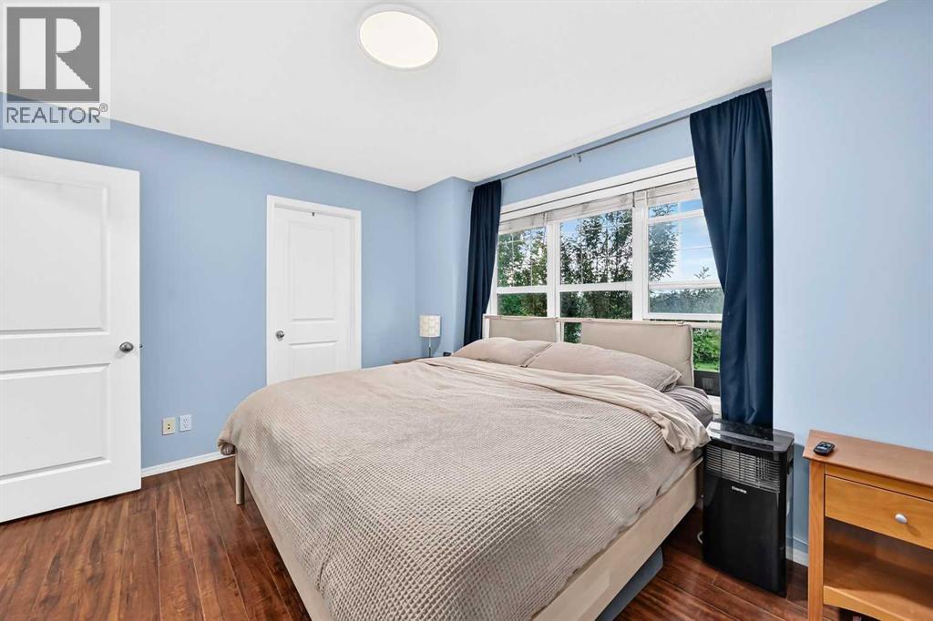 22 Everwillow Circle SW - 17
