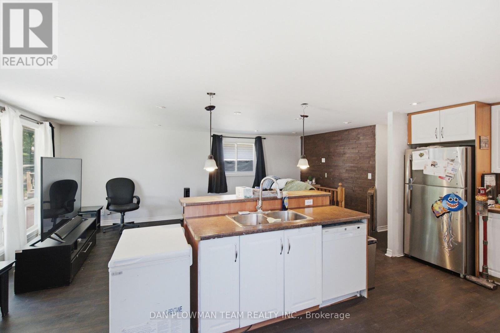 1185 NORMAN COURT - 5