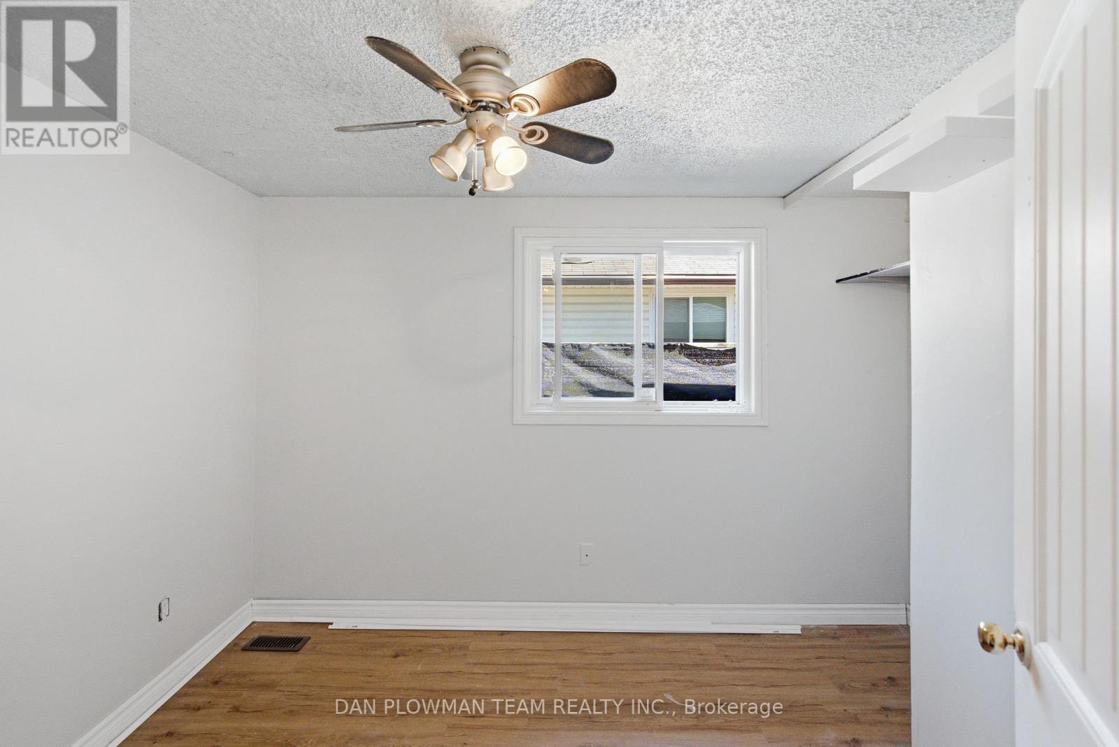 1185 NORMAN COURT - 7