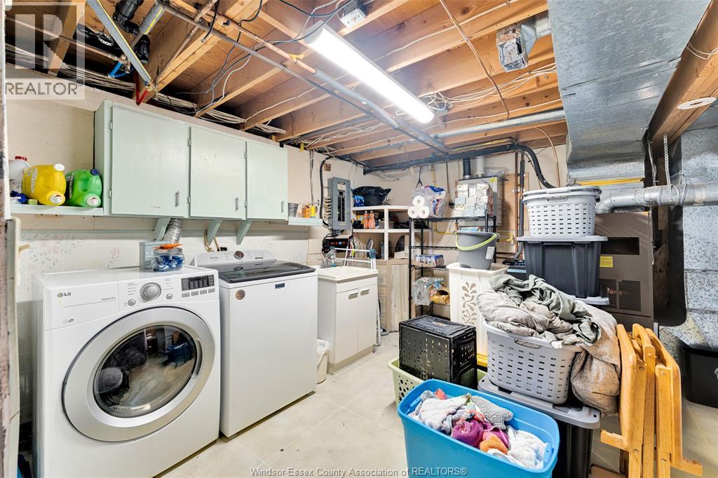114 GLOUCESTER DRIVE - 29