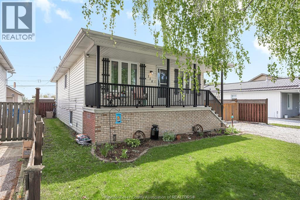 114 GLOUCESTER DRIVE - 30